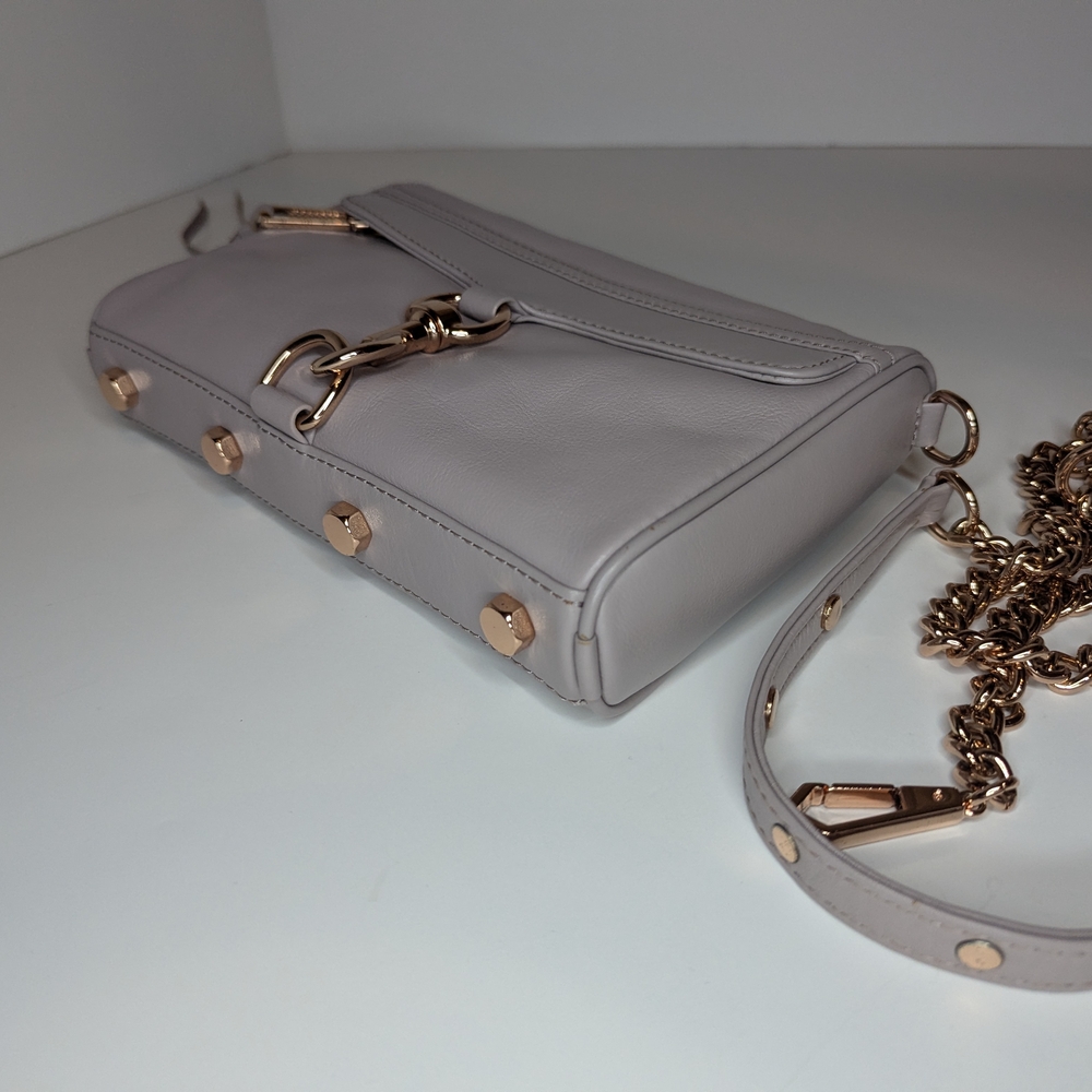 Elegant Lavender Handbag
